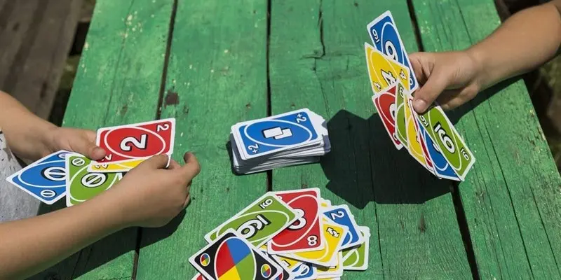 Hướng dẫn cách chơi bài Uno đơn giản cho tân binh